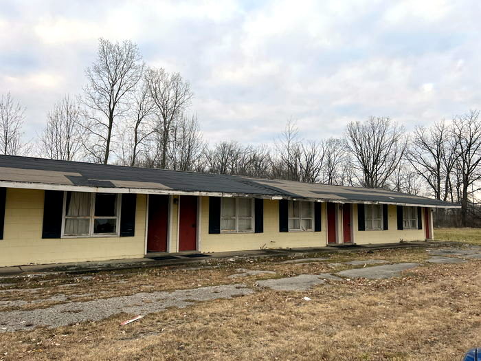 Mel Manor Motel (Welcome Inn) - Dec 11 2022 Photo (newer photo)